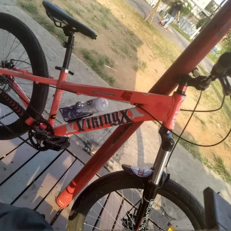 Imagem da campanha Bike vikingx aro 26 preparada para downhill