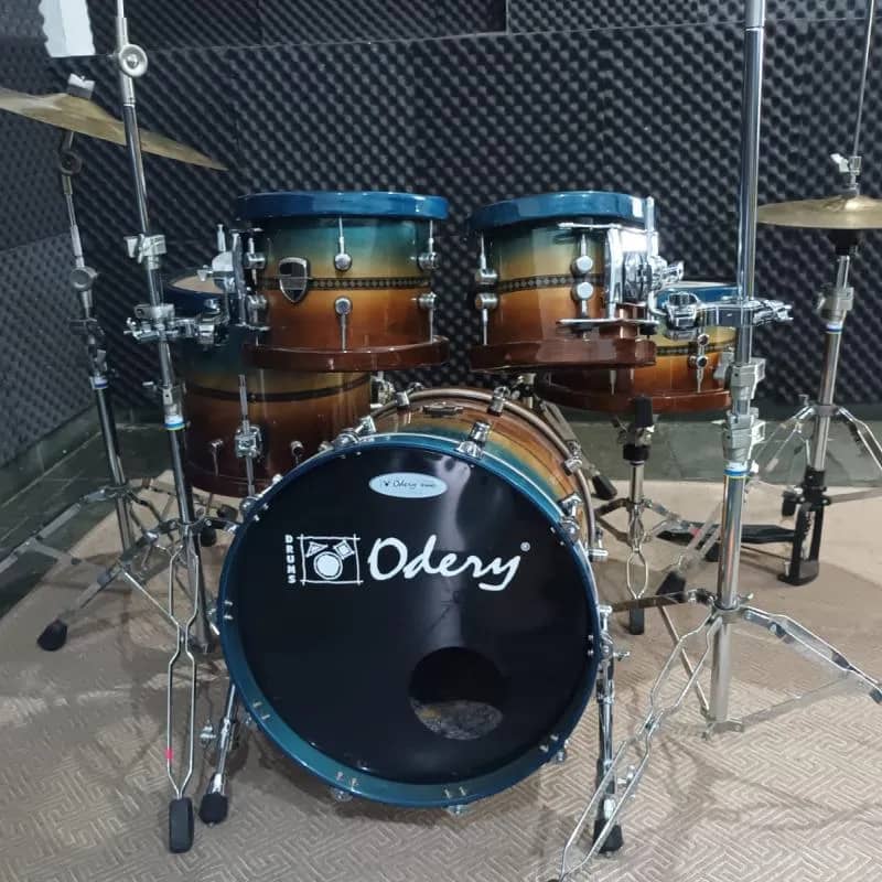 Imagem da campanha Bateria música Odery
