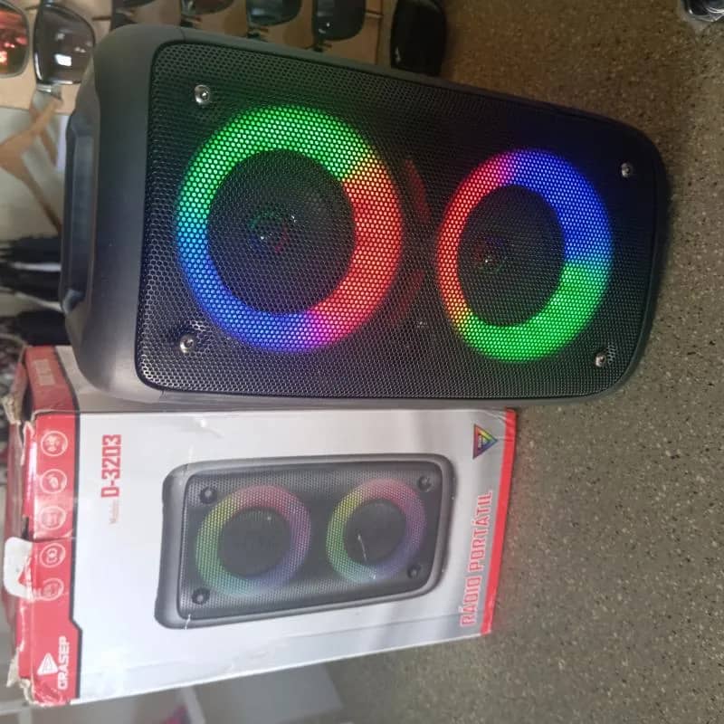 Imagem da campanha Caixa de som Bluetooth RGB