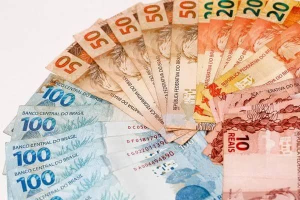 Imagem da campanha 300 REAIS NO PIX