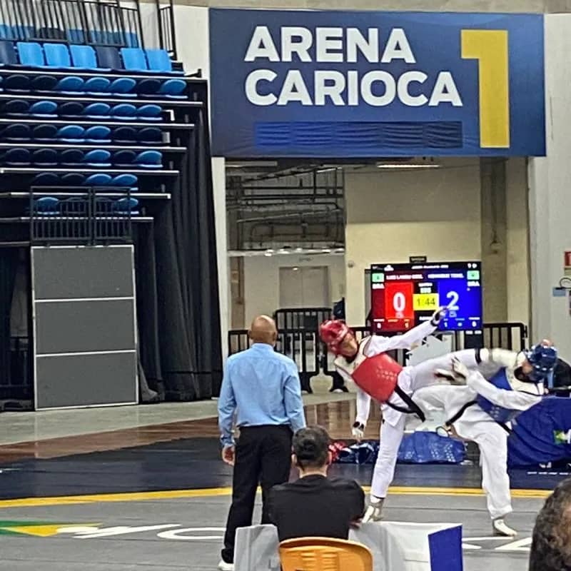 Imagem da campanha ME AJUDE A LUTAR O GRANDE SLAM