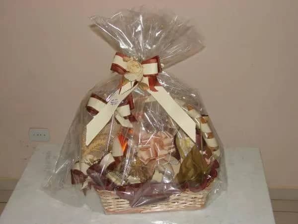 Imagem da campanha Páscoa Dolce’nelli 2024