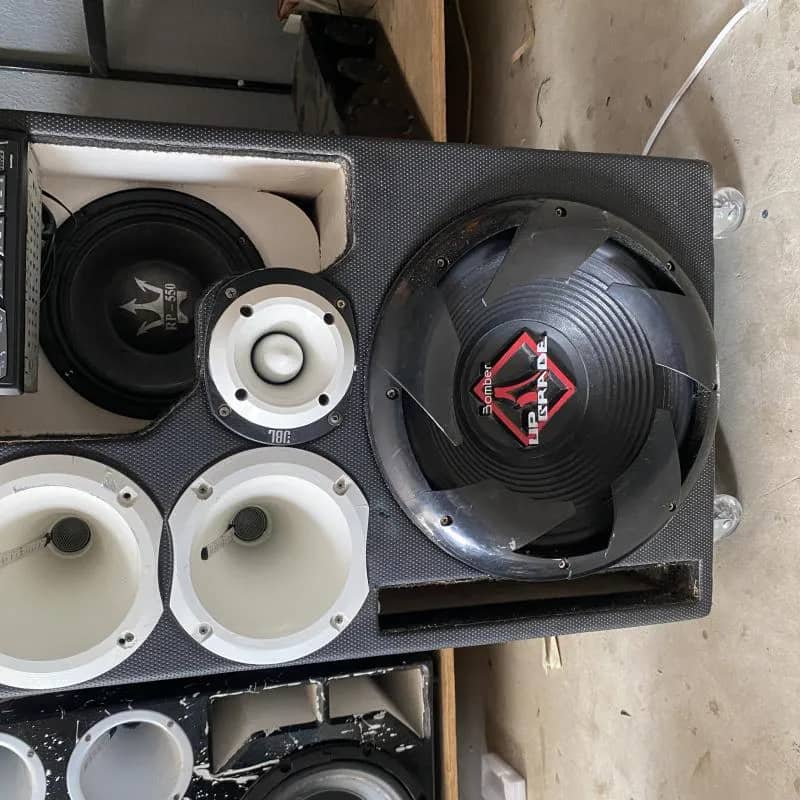 Imagem da campanha Som automotivo