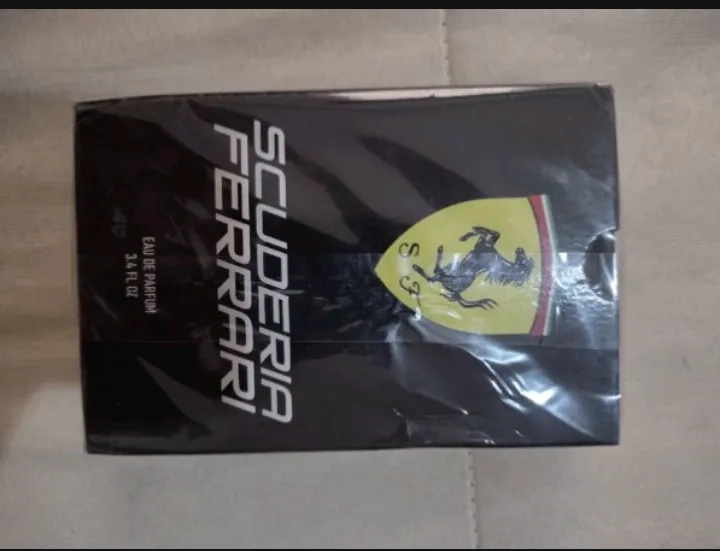 Imagem da campanha 2 perfume