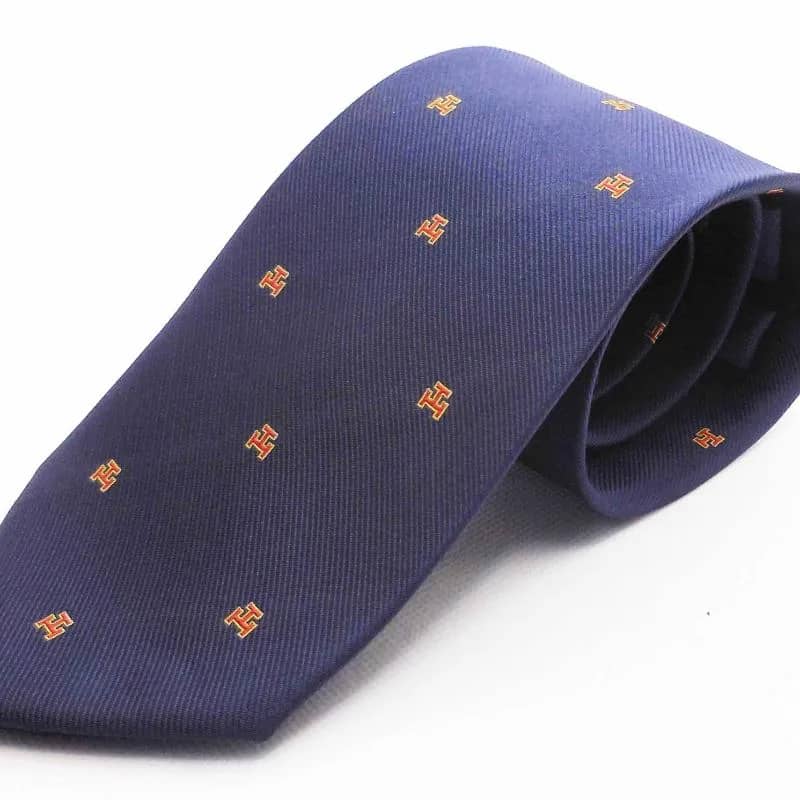 Imagem da campanha Adote um Capítulo e concorra a uma gravata!