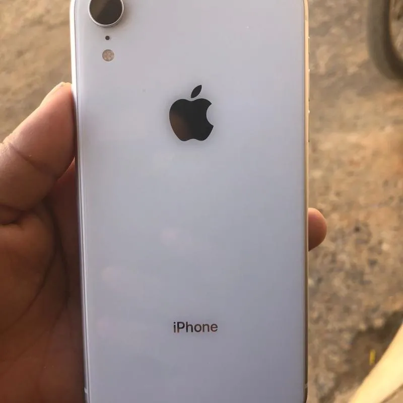 Imagem da campanha iPhone XR Branco 128 GB