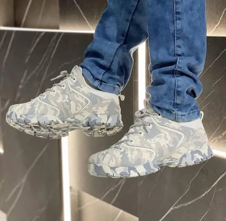 Imagem da campanha Tênis oakley ou 400 no pix