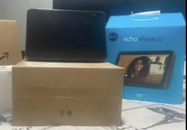 Imagem da campanha Alexa Echo Show 8