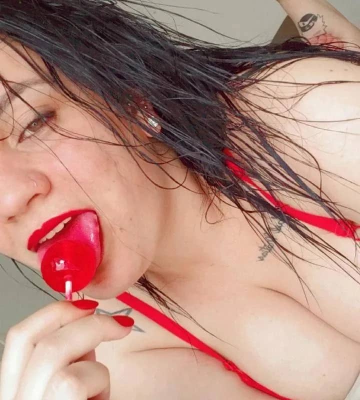 Imagem da campanha Sessão com a Ravena