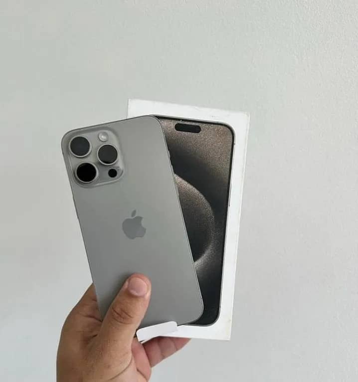 Imagem da campanha 📱Apple iPhone 15 Pro 128GB -Titânio Natural 💸Ou 8 mil em no pix