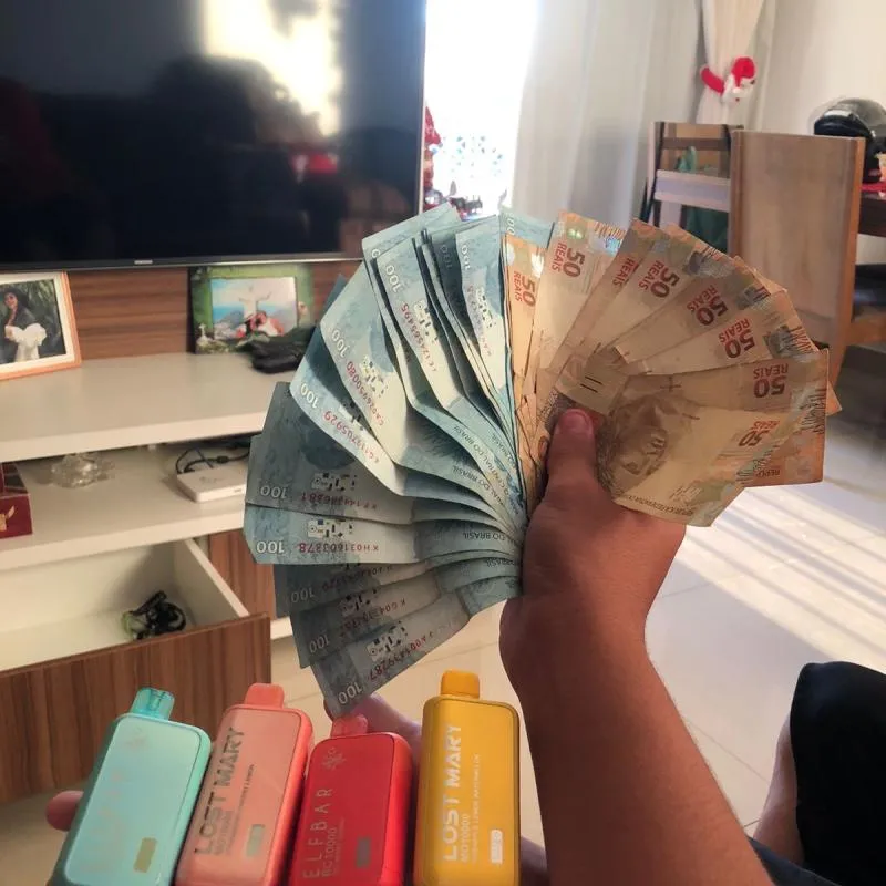 Imagem da campanha R$ 300 no pix ou 2 pod da sua preferência