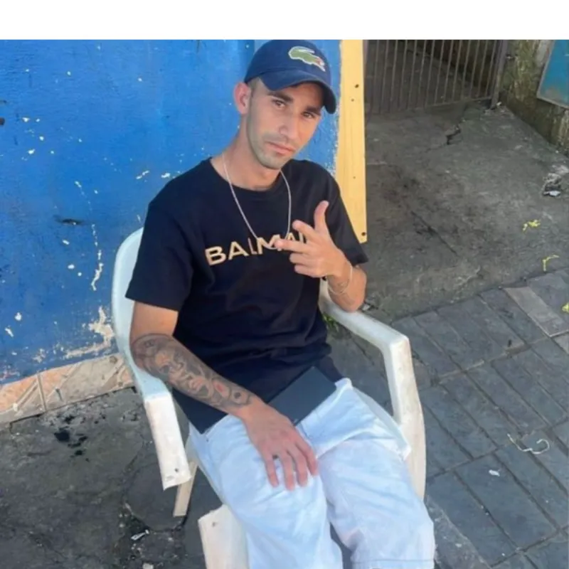 Imagem da campanha RIFINHA PARA QUEM QUISER LEVAR O DENIS PRA CASA FAMILIA, VAMO QUE VAMO,