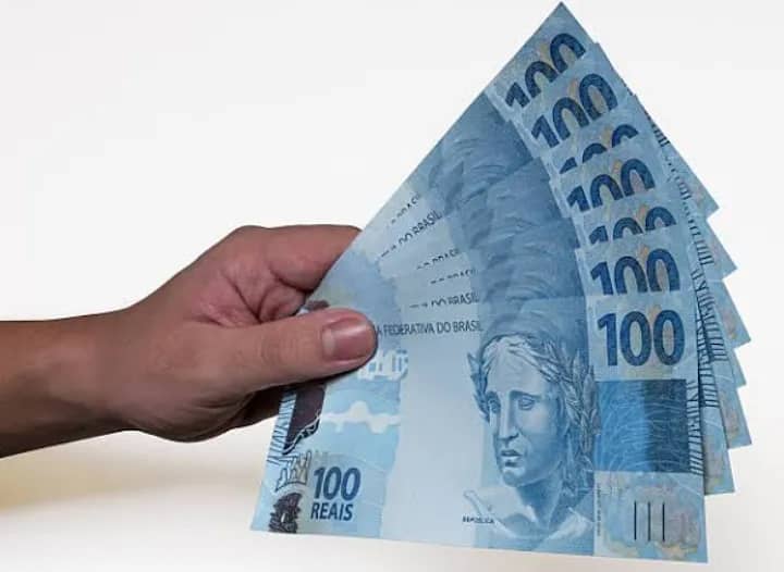 Imagem da campanha PIX DE 300,200 E 100