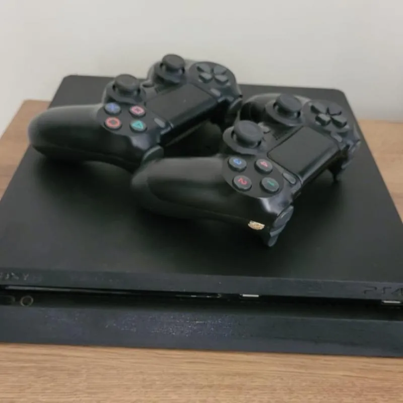 Imagem da campanha PS 4