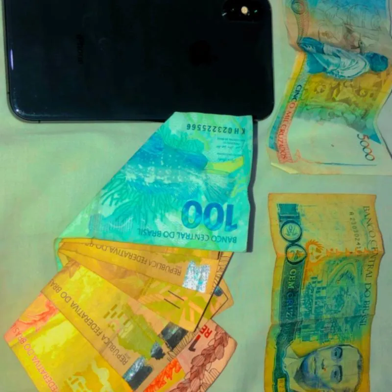 Imagem da campanha iPhone xsmax + 1000 Reis + 50 cotas premiadas