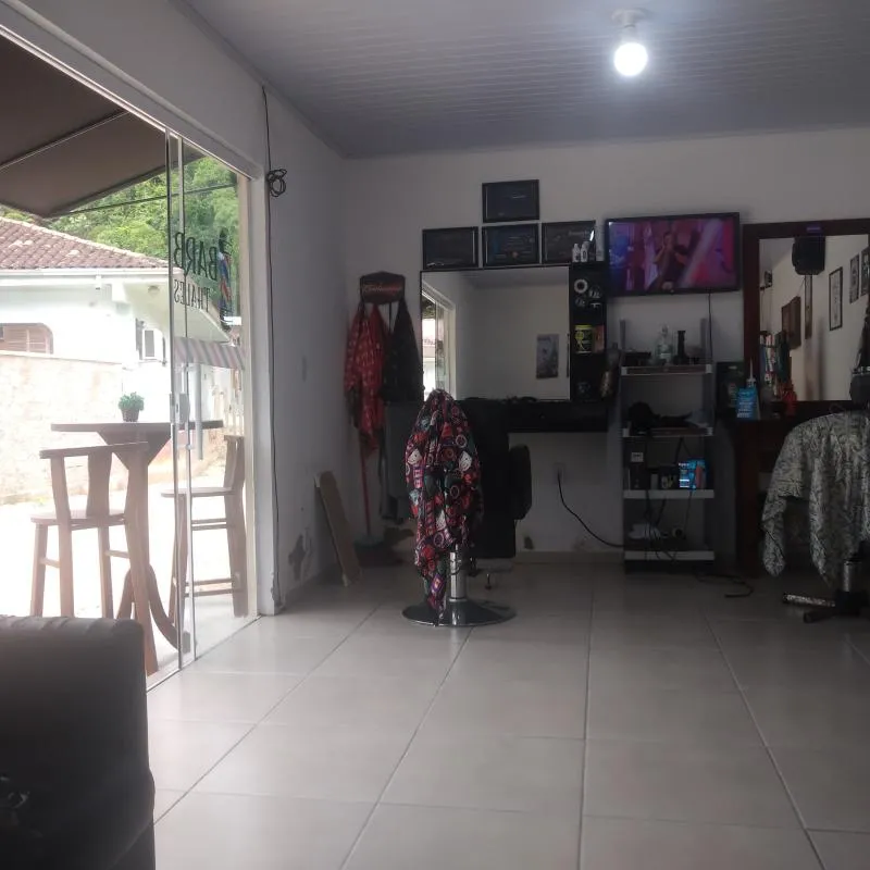 Imagem da campanha Ação entre amigos.valendo 1 ano de corte grátis