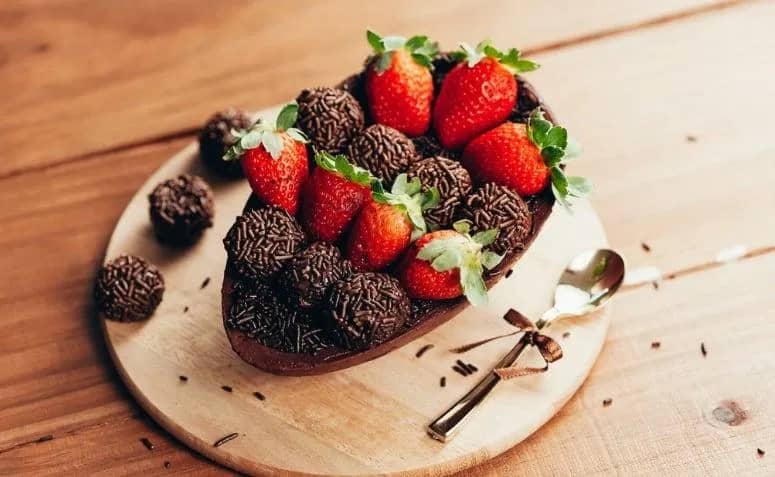 Imagem da campanha Páscoa Solidária