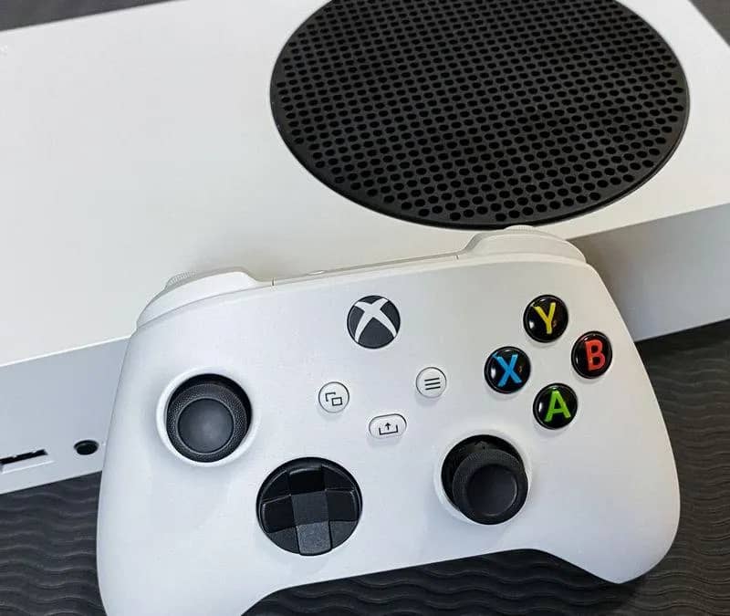 Imagem da campanha Xbox Series S 512GB + Acessórios