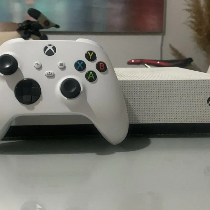 Imagem da campanha RIFA XBOX ONE S E CONTROLE