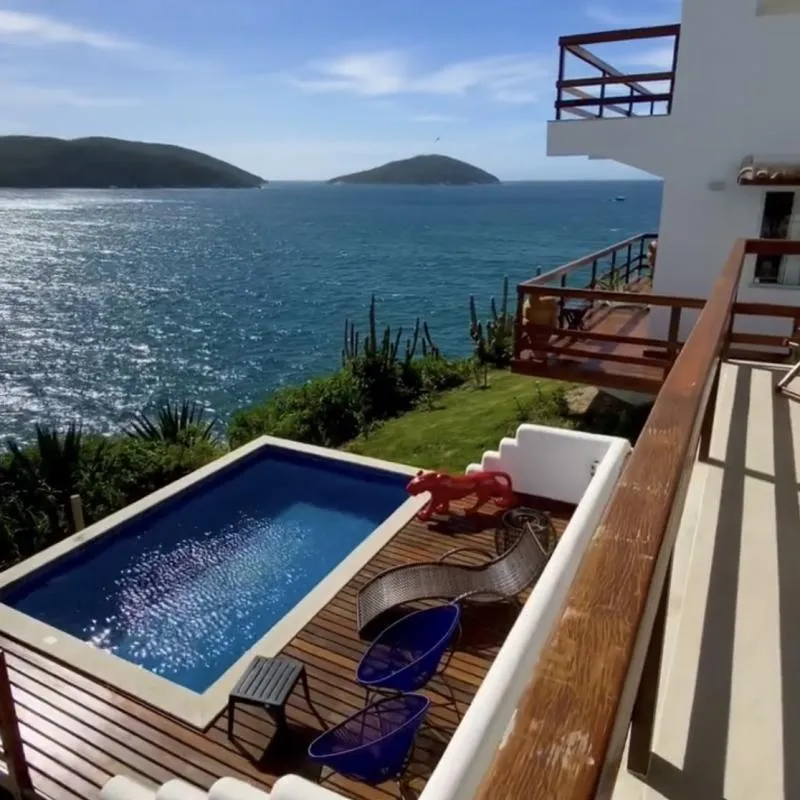 Imagem da campanha UM FINAL DE SEMANA EM ARRAIAL R$0,10 🏖️☀️