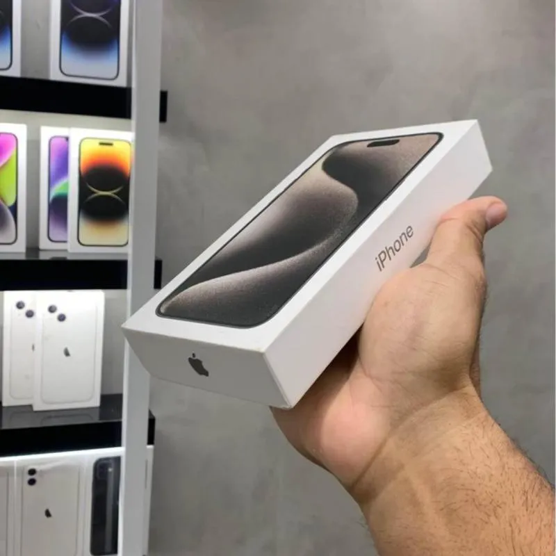 Imagem da campanha 15 PRO MAX + 4 MIL OU 10 MIL NO PIX