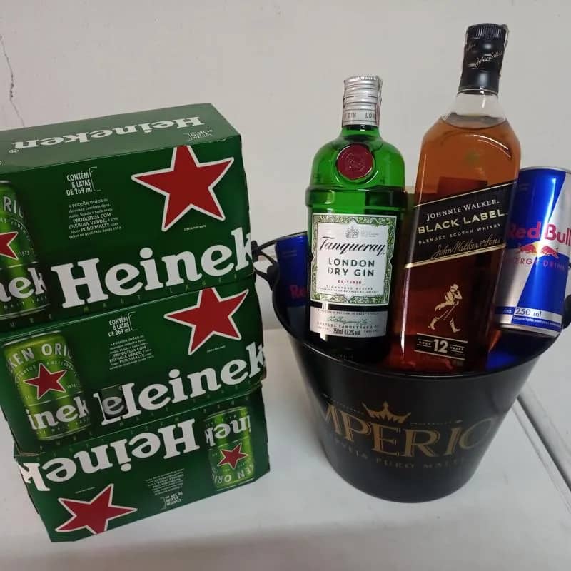 Imagem da campanha Combo garantido