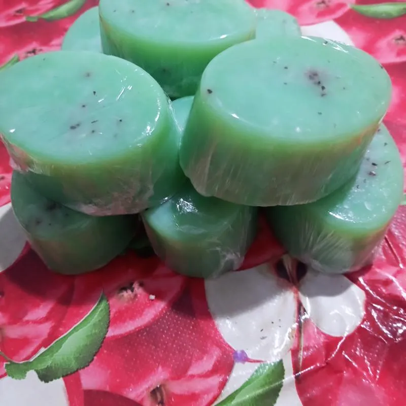 Imagem da campanha Dia. Da mulher. Linda cesta com sabonetes variados artesanal