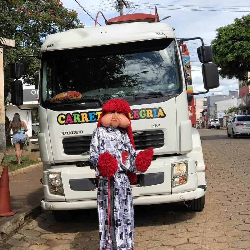 Imagem da campanha FANTASIA DO FOFÃO DE JORNAL 📰