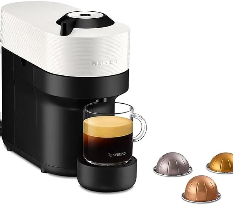 Imagem da campanha Vertuo Pop Preto Clássico 110V