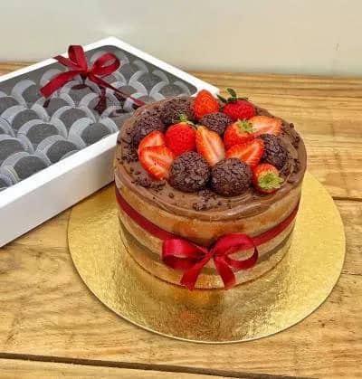 Imagem da campanha Kit FESTA (Bolo de 25 fatias e 50 docinhos)