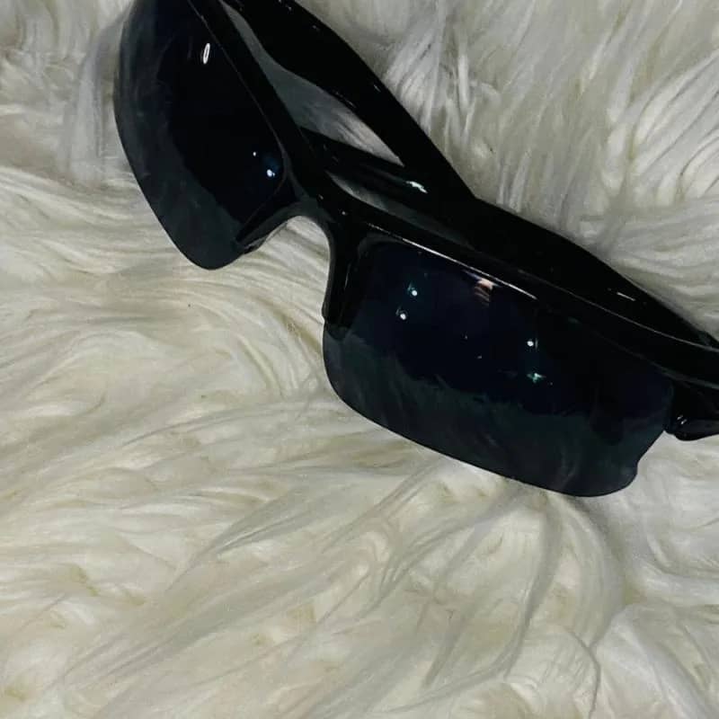 Imagem da campanha Óculos Flak 2.0 Full Black