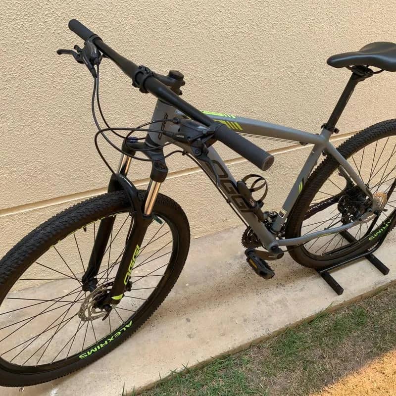 Imagem da campanha BICICLETE OGGI