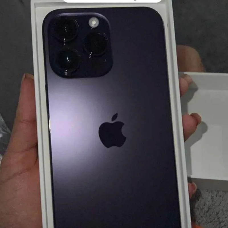 Imagem da campanha iPhone 14 pro max 256GB ou 4.500 no pix.