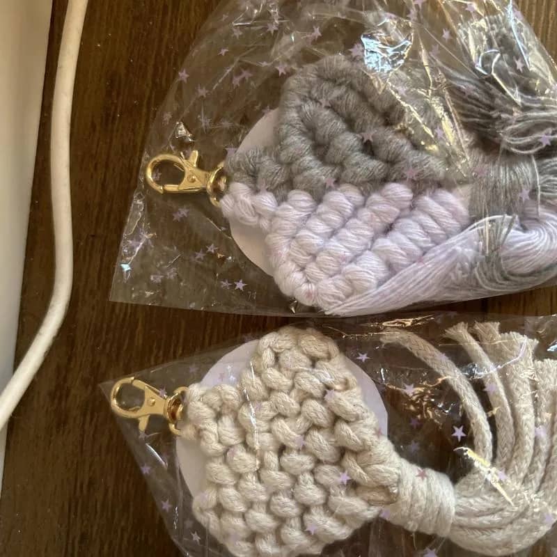 Imagem da campanha Chaveiro em macrame