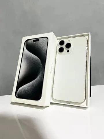 Imagem da campanha iPhone 15 pró Max