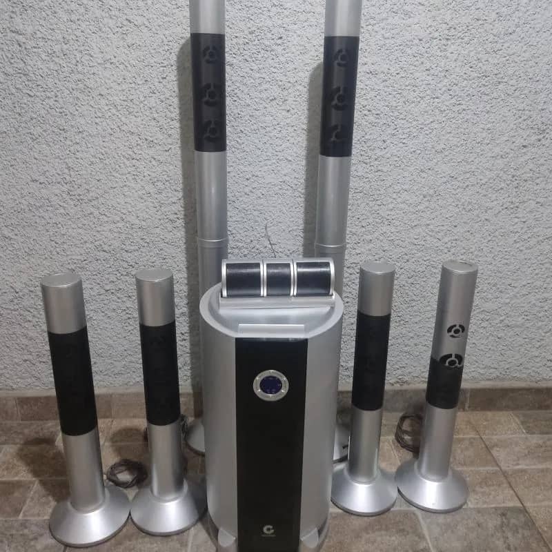 Imagem da campanha goldship home theater modelo 1101