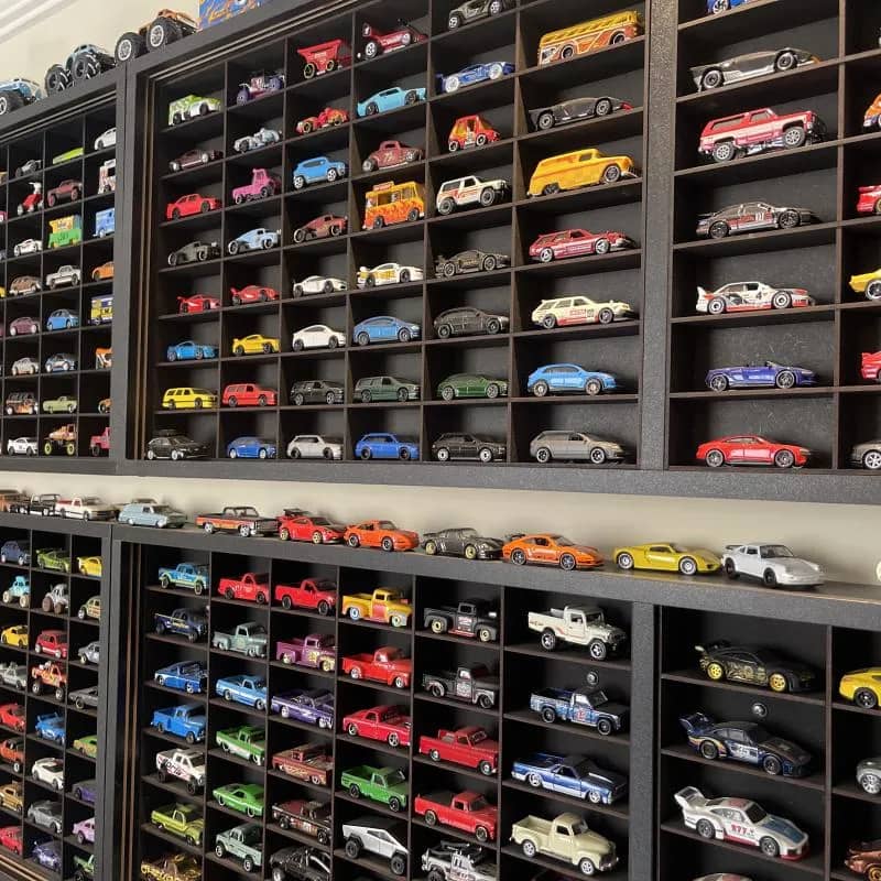 Imagem da campanha Coleção de miniaturas 1/64 + PS2 NOSTALGIA 😍