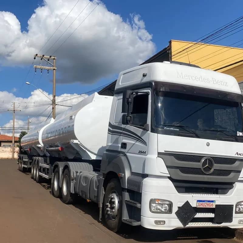 Imagem da campanha Axor 2544 MB+carreta tanque 9 eixo