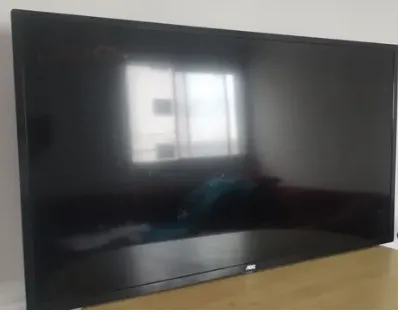 Imagem da campanha TV AOC Usada em bom estado