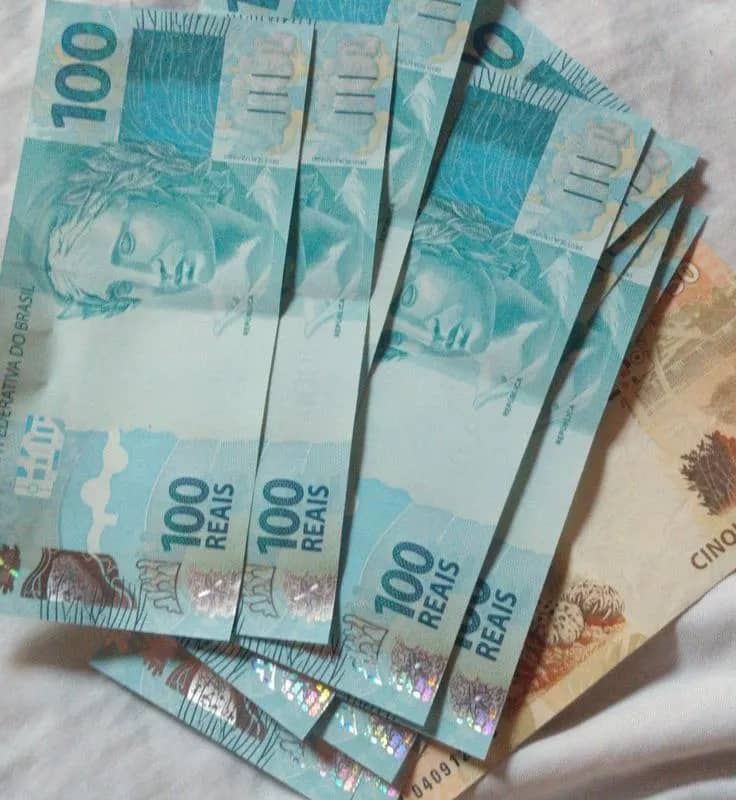 Imagem da campanha 200 em dinheiro no pix