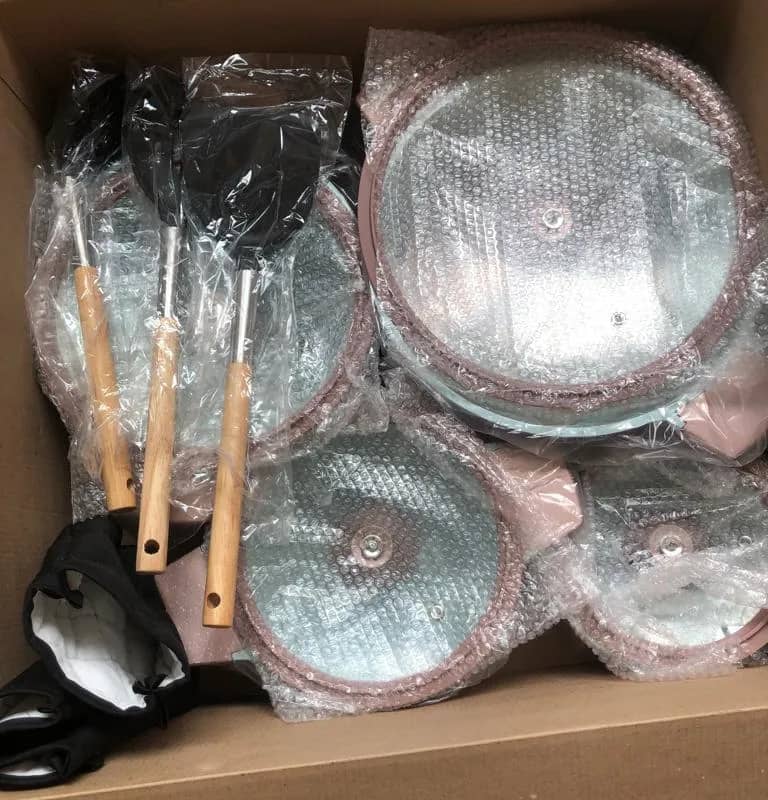 Imagem da campanha Jogo de panelas + luvas +colheres