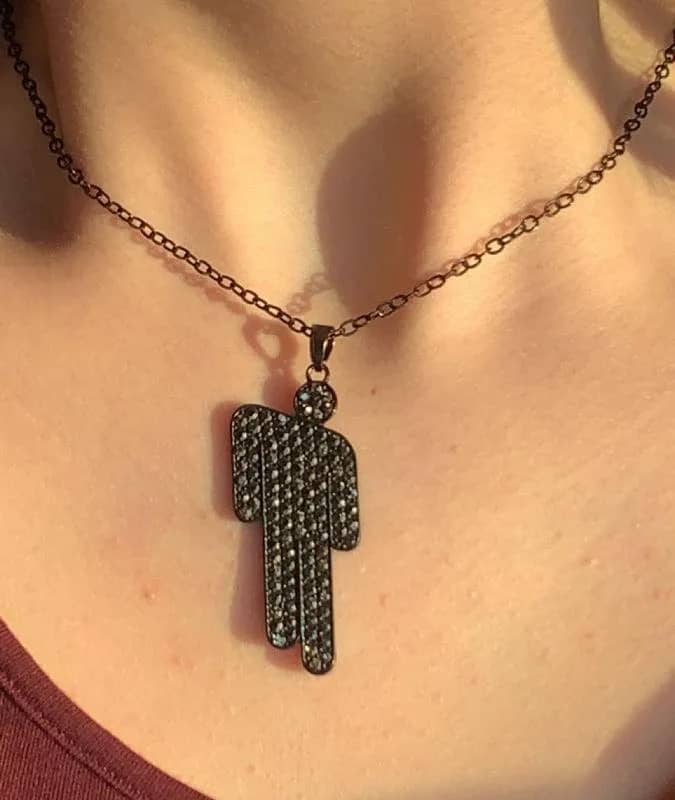 Imagem da campanha Blosh billie eilish