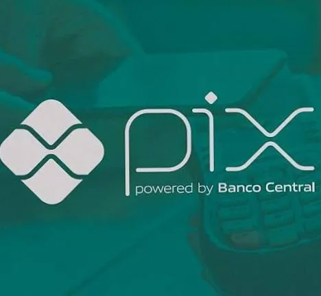 Imagem da campanha 100 reais no pix