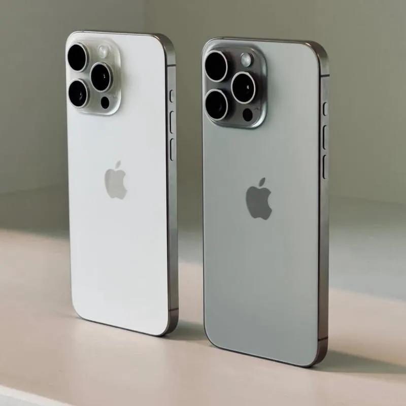 Imagem da campanha iPhone 15 pro ou R$ 5.000,00 na conta