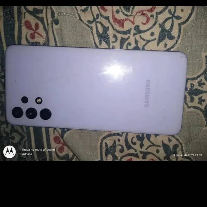 Imagem da campanha Lindo celular por apenas 30 reais o nome