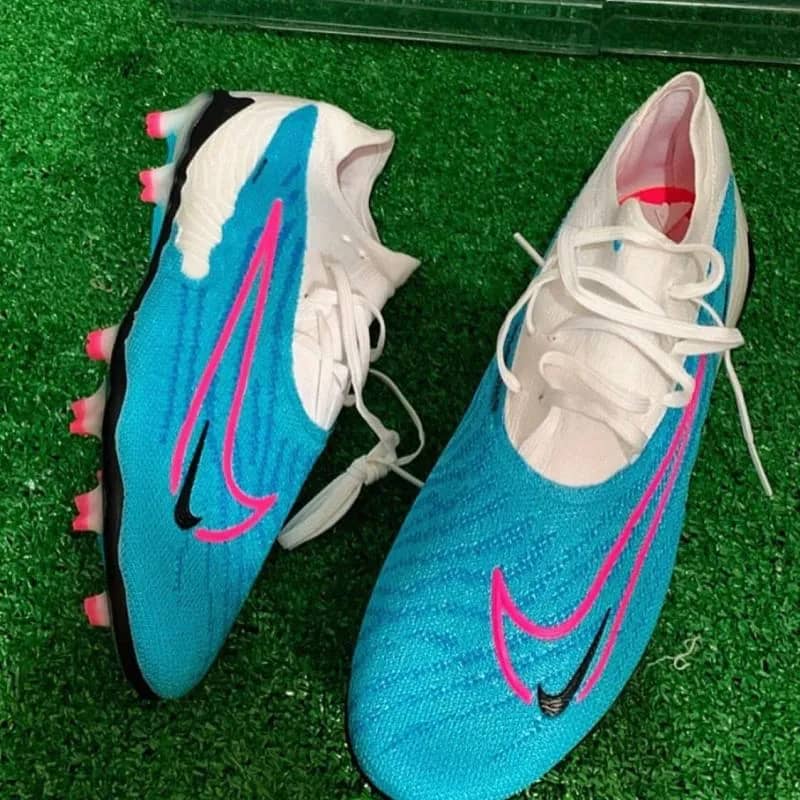 Imagem da campanha Duas chuteiras por 5 reais tá fácil de mais