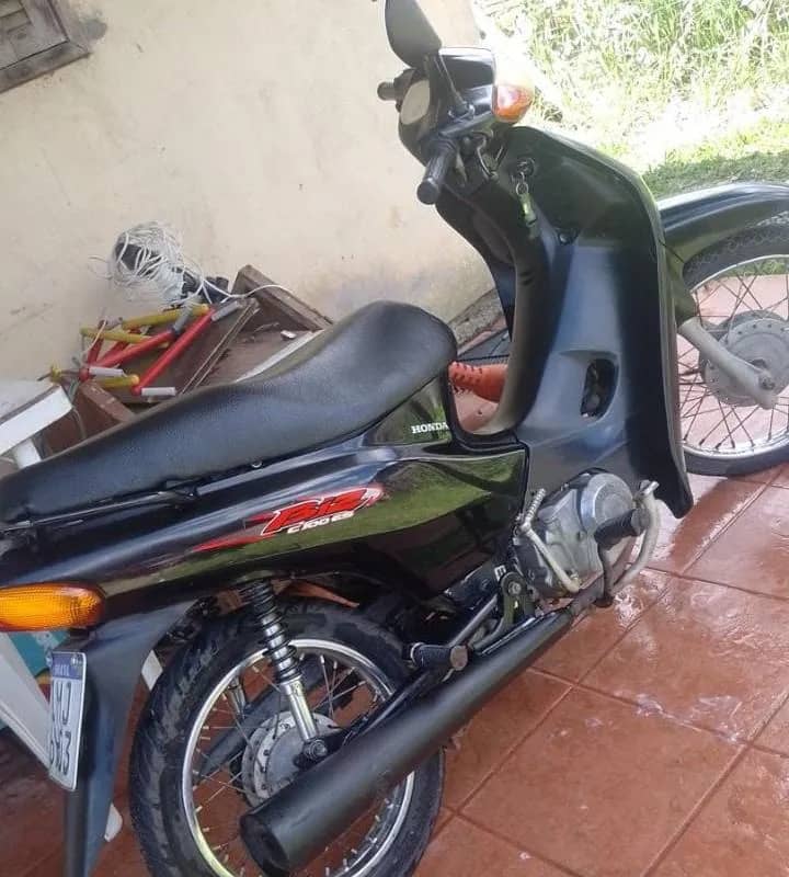 Imagem da campanha Biz 2005,100cc partida e pedal