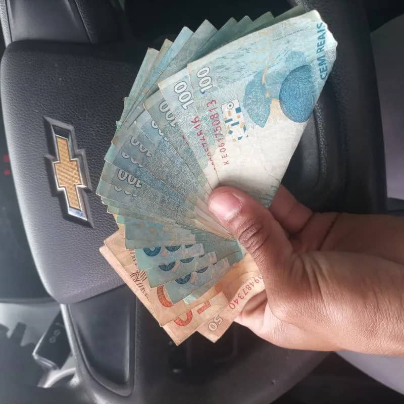 Imagem da campanha 2 mil no pix mais 10 bilhetes premiados de 50 reais cada