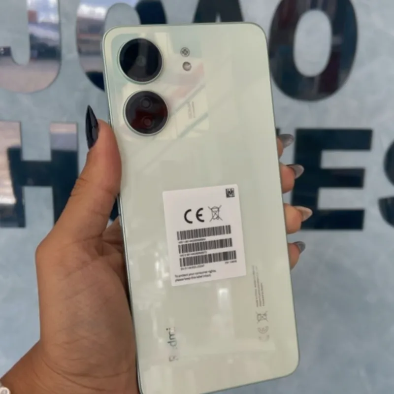 Imagem da campanha Um redimir novo