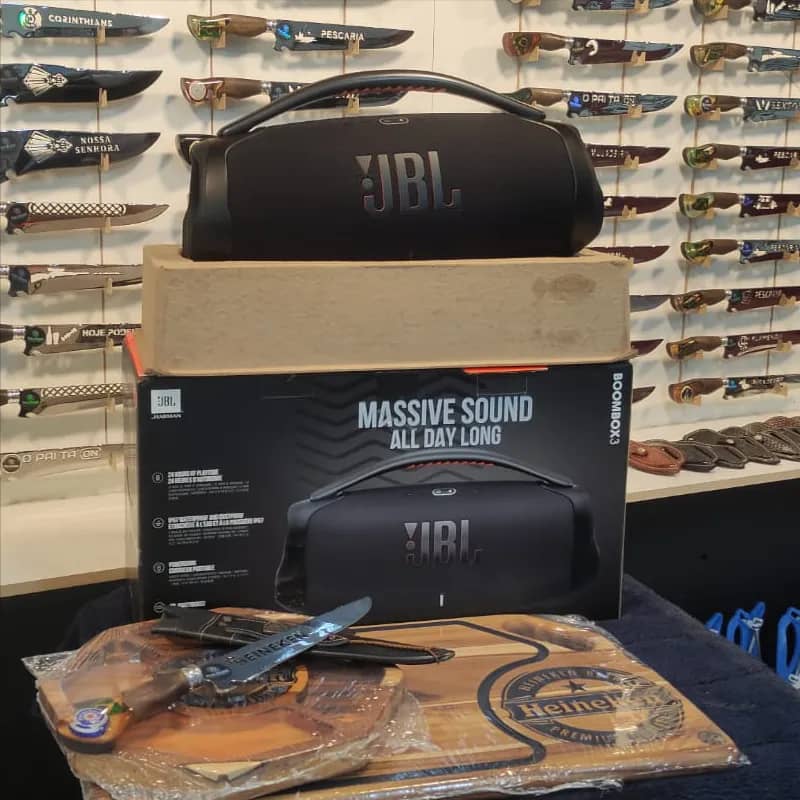 Imagem da campanha CAIXA BOMBOX 3 - JBL - NOVA OU 2MIL NO PIX + 10 KIT'S PARA CHURRASCO/REEMBOLSO